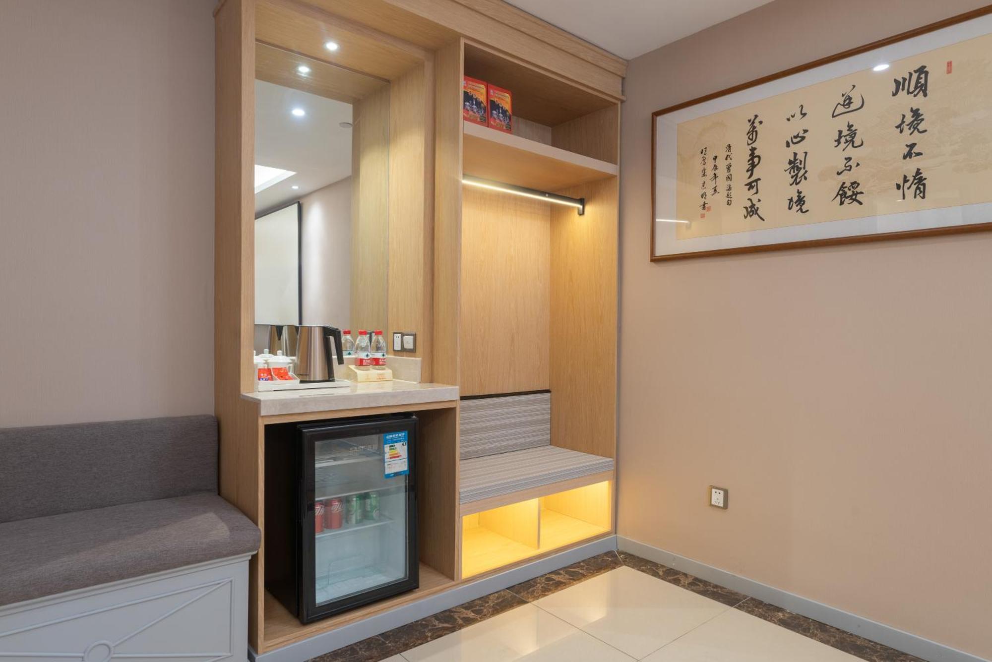 Vienna International Hotel - Shanghai Pudong Airport Free Trade Zone - Free Shuttle Bus To Pvg Airport And Disney Land Xangai Exterior foto
