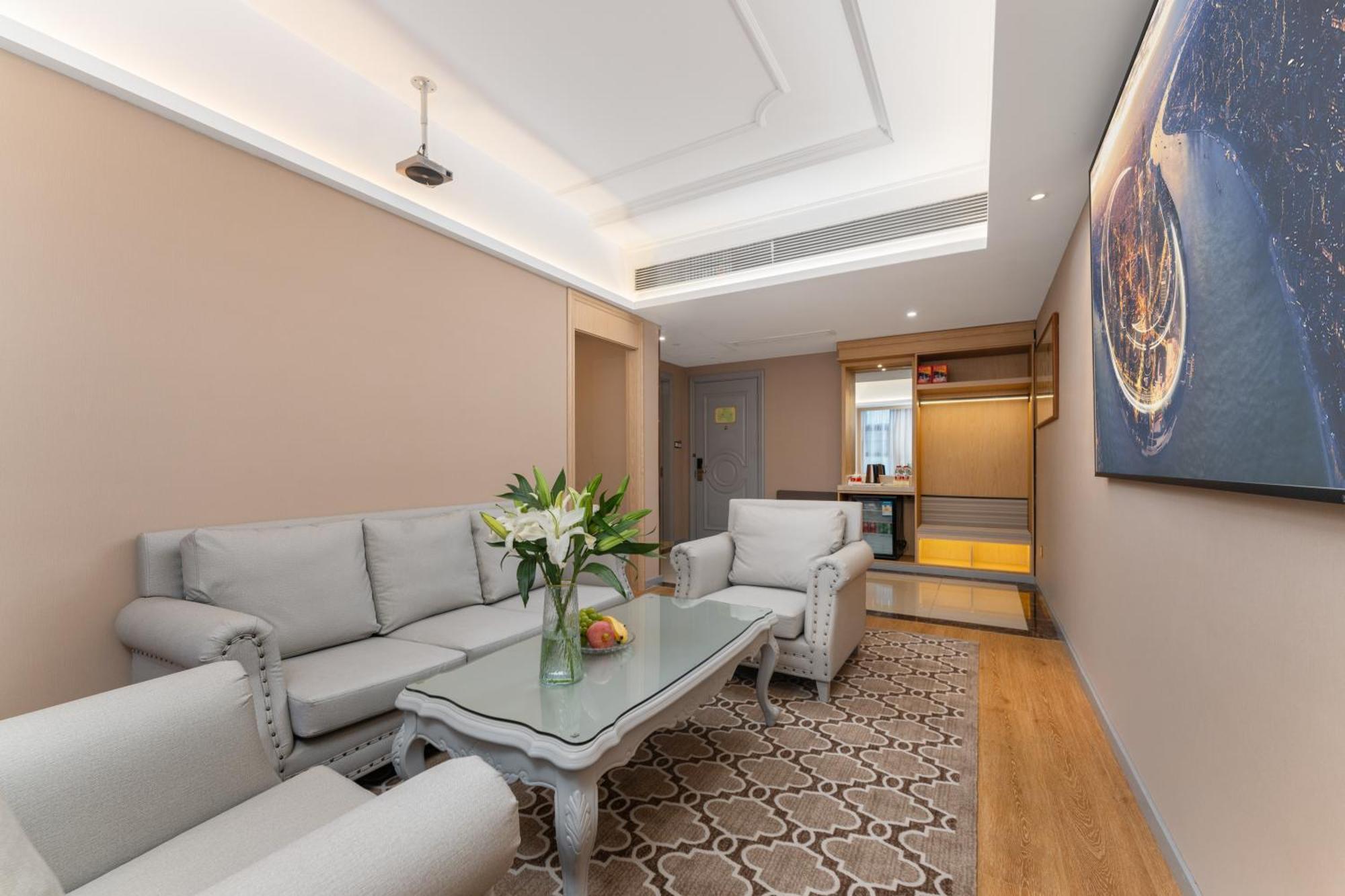 Vienna International Hotel - Shanghai Pudong Airport Free Trade Zone - Free Shuttle Bus To Pvg Airport And Disney Land Xangai Exterior foto